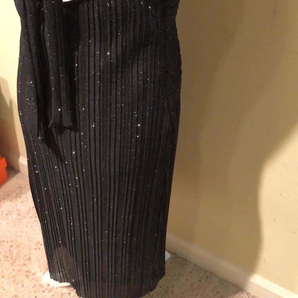 Black Shimmering Cocktail Dress - Picture 8 of 8
